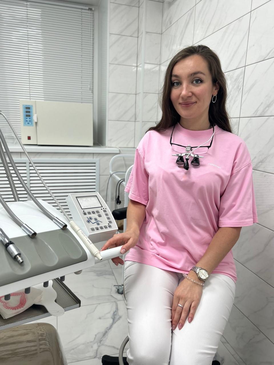 Романова Юлия Сергеевна, стоматолог-терапевт
